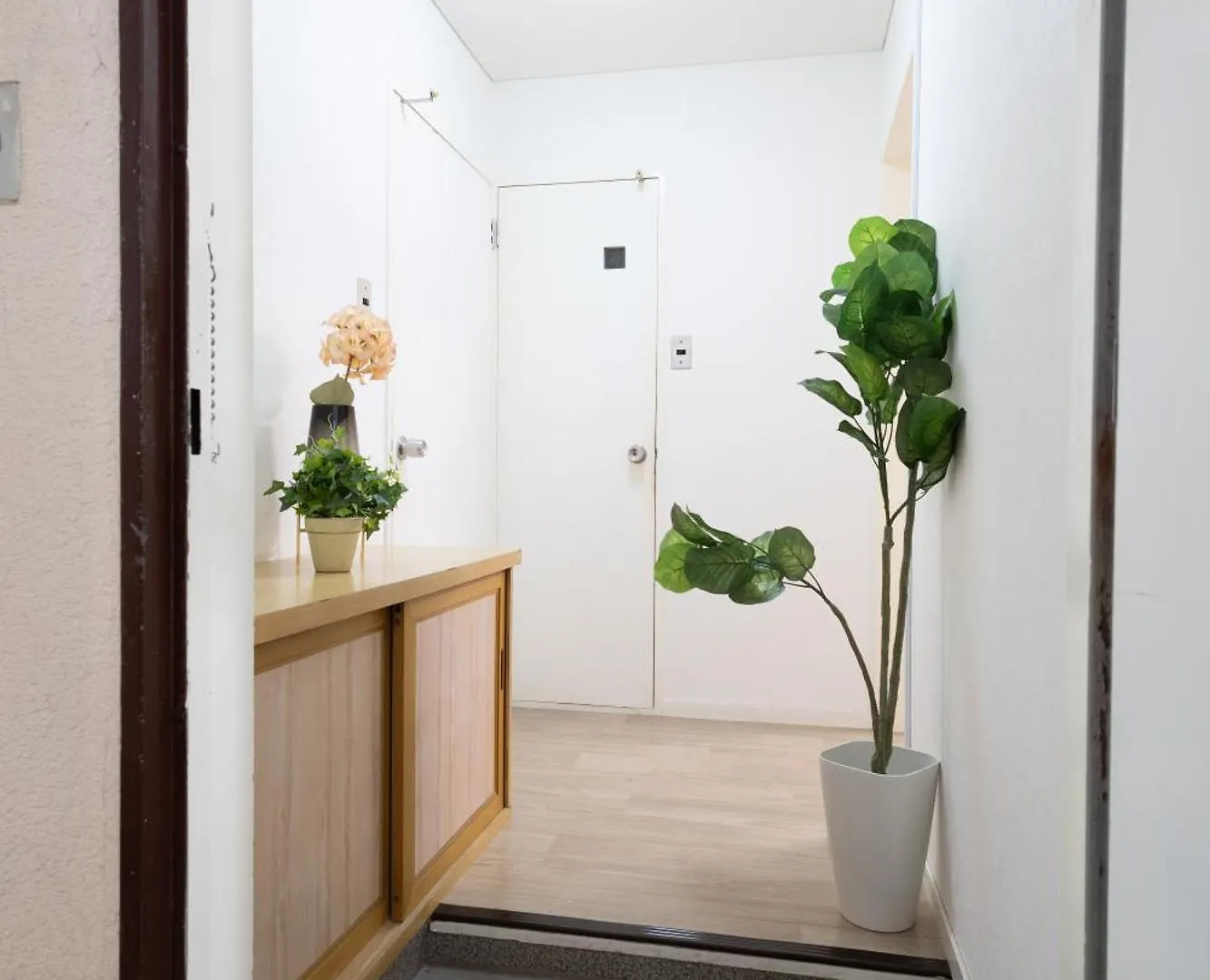 Apartment Ln08 三宮中心14名まで宿泊可能! 交通至便! Sannomiya Base 3 Kobe Japan